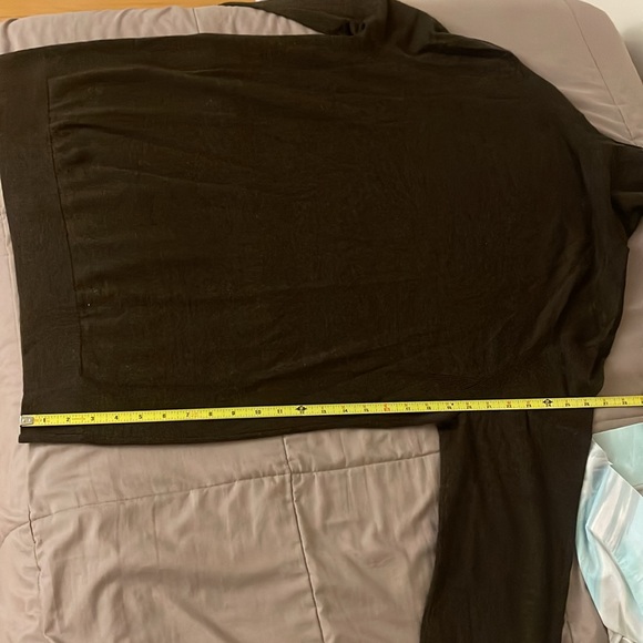 Turtleneck Merino Wool Sweater - Picture 6 of 8